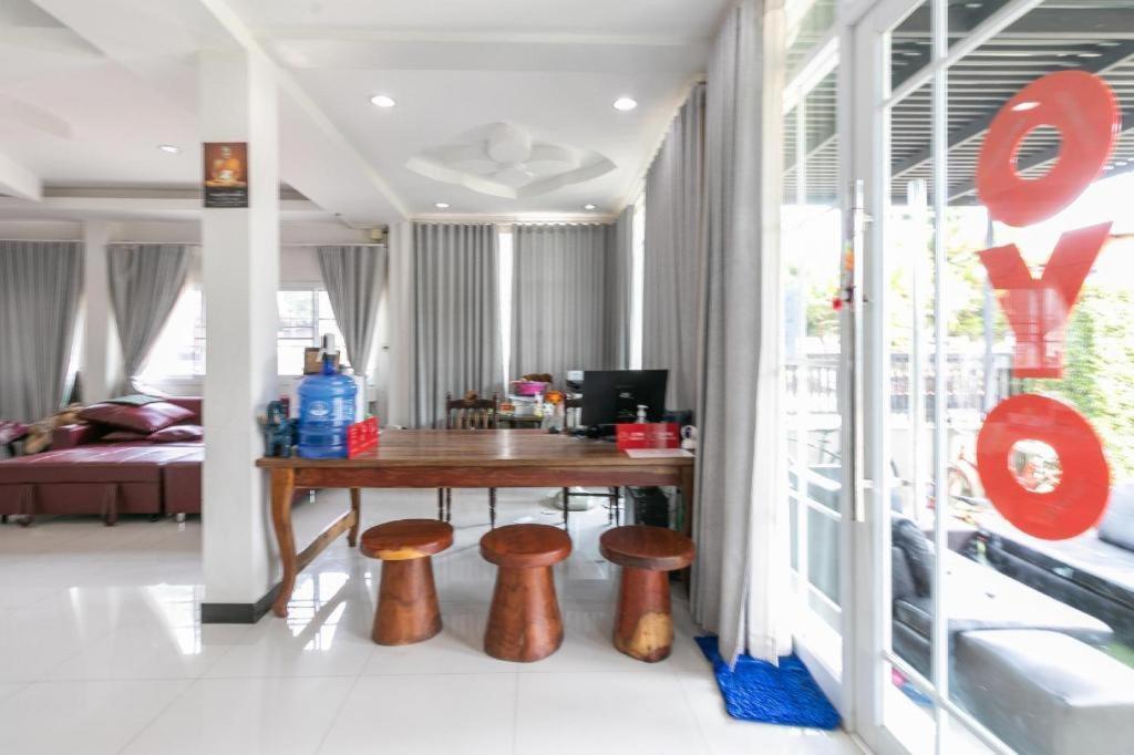 Oyo 75305 T Park Pak Chong Hotell Mu Si Eksteriør bilde