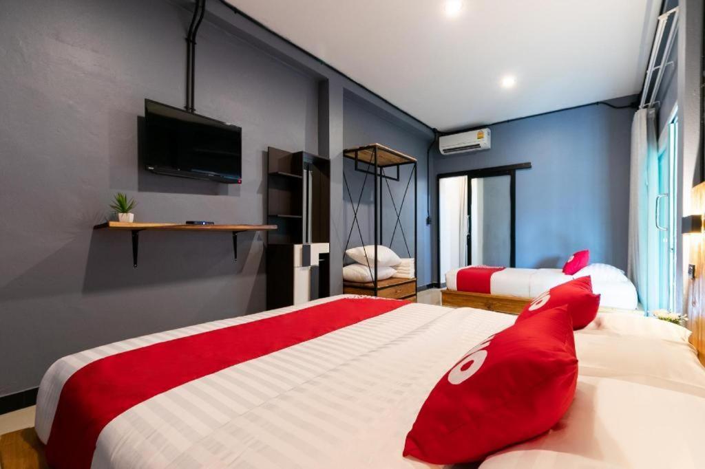 Oyo 75305 T Park Pak Chong Hotell Mu Si Eksteriør bilde